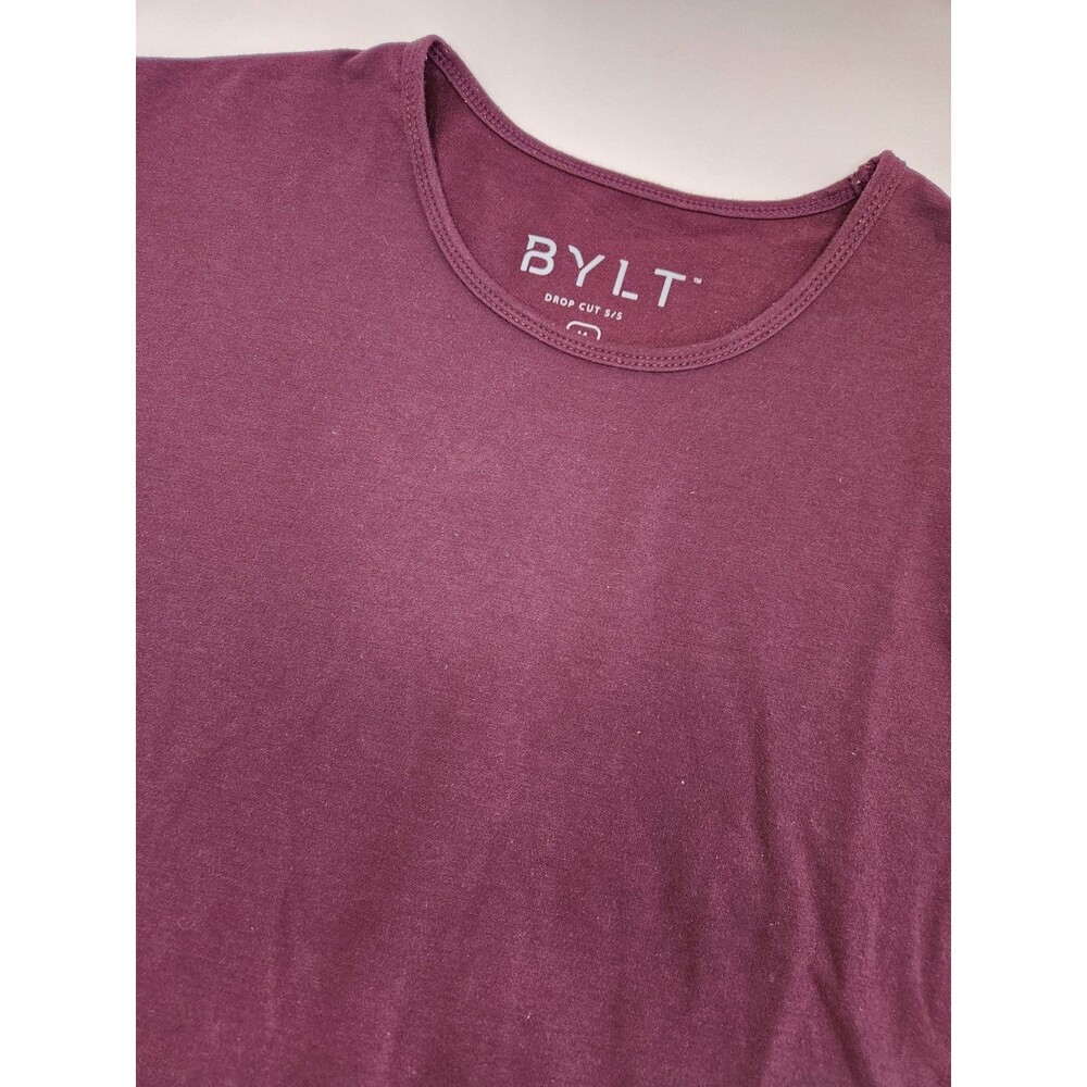 Bylt‎ T-Shirt Men's M Red Burgundy Short Sleeve Drop Cut Stretch Crew Athleisure